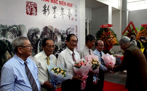 Thái Mặc Niên Hoa: Triển lãm tranh của 5 họa sĩ thủy mặc hàng đầu Sài Gòn - Ảnh 1. Thái Mặc Niên Hoa: Triển lãm tranh của 5 họa sĩ thủy mặc hàng đầu Sài Gòn - Ảnh 1.