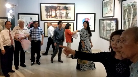 Thái Mặc Niên Hoa: Triển lãm tranh của 5 họa sĩ thủy mặc hàng đầu Sài Gòn - Ảnh 8. Thái Mặc Niên Hoa: Triển lãm tranh của 5 họa sĩ thủy mặc hàng đầu Sài Gòn - Ảnh 8.