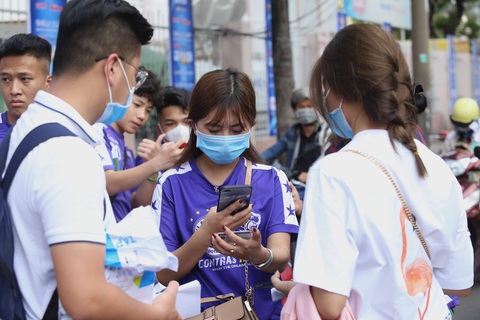 Kiểm tra y tế nhằm đối phó COVID-19 trước trận Siêu cúp quốc gia - Ảnh 2. Kiểm tra y tế nhằm đối phó COVID-19 trước trận Siêu cúp quốc gia - Ảnh 2.