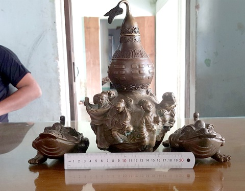 Phú Yên bác tin đồn có món đồ cổ 20.000 năm trị giá 34.000 tỉ đồng - Ảnh 1. Phú Yên bác tin đồn có món đồ cổ 20.000 năm trị giá 34.000 tỉ đồng - Ảnh 1.