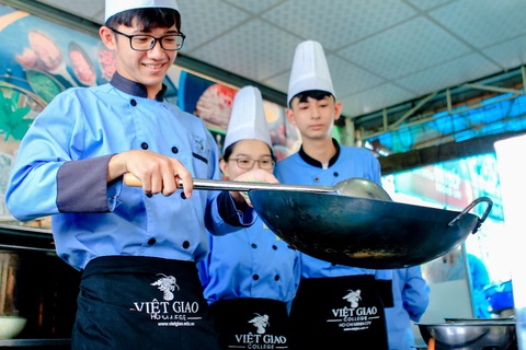 Quản trị Bếp - Ẩm thực: trải nghiệm nghề nghiệp và đảm bảo tương lai - Ảnh 3. Quản trị Bếp - Ẩm thực: trải nghiệm nghề nghiệp và đảm bảo tương lai - Ảnh 3.