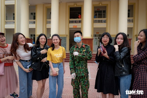 Cảm ơn bộ đội đã chăm sóc, chở che những ngày cách ly - Ảnh 8. Cảm ơn bộ đội đã chăm sóc, chở che những ngày cách ly - Ảnh 8.