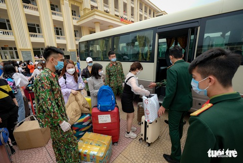 Cảm ơn bộ đội đã chăm sóc, chở che những ngày cách ly - Ảnh 9. Cảm ơn bộ đội đã chăm sóc, chở che những ngày cách ly - Ảnh 9.
