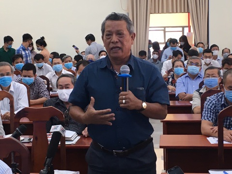 Thủ tục hành chính về nhà đất: bổ sung, bổ sung... rồi làm lại từ đầu - Ảnh 2. Thủ tục hành chính về nhà đất: bổ sung, bổ sung... rồi làm lại từ đầu - Ảnh 2.