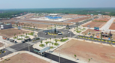 Cát Tường Phú Hưng mở bán vị trí mặt tiền quốc lộ 14 - Ảnh 1. Cát Tường Phú Hưng mở bán vị trí mặt tiền quốc lộ 14 - Ảnh 1.