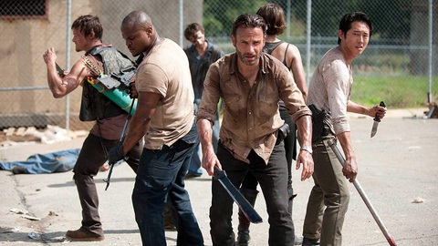 Thời COVID-19 xem lại The walking dead: Phép thử của nhân tính - Ảnh 3. Thời COVID-19 xem lại The walking dead: Phép thử của nhân tính - Ảnh 3.