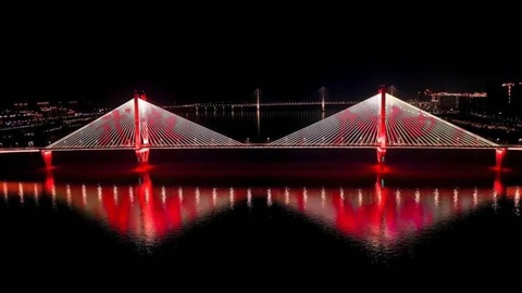 Qua ảnh vệ tinh, ngắm Vũ Hán hăng hái chiến đấu với dịch COVID-19 - Ảnh 10. Qua ảnh vệ tinh, ngắm Vũ Hán hăng hái chiến đấu với dịch COVID-19 - Ảnh 10.