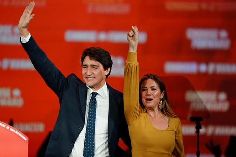 Vợ chồng Thủ tướng Canada tự cách ly vì COVID-19 - Ảnh 1. Vợ chồng Thủ tướng Canada tự cách ly vì COVID-19 - Ảnh 1.