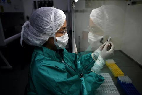 Vì sao virus corona chủng mới ‘làm khó’ giới y khoa? - Ảnh 1. Vì sao virus corona chủng mới ‘làm khó’ giới y khoa? - Ảnh 1.