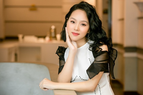 Ca sĩ Hoàng Quyên: thừa hưởng giọng hát từ mẹ, nhưng nấu ăn ngon do... ba - Ảnh 5. Ca sĩ Hoàng Quyên: thừa hưởng giọng hát từ mẹ, nhưng nấu ăn ngon do... ba - Ảnh 5.