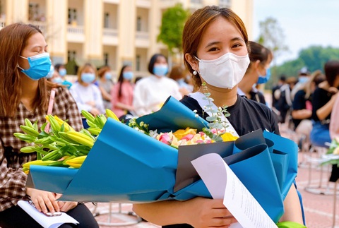 Đại dịch COVID-19: Phải xử lý nghiêm người trốn cách ly - Ảnh 1. Đại dịch COVID-19: Phải xử lý nghiêm người trốn cách ly - Ảnh 1.
