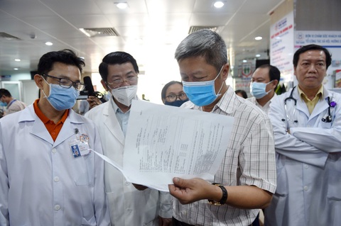 Bộ Y tế: Sức khỏe đa số bệnh nhân COVID-19 tiến triển tốt - Ảnh 1. Bộ Y tế: Sức khỏe đa số bệnh nhân COVID-19 tiến triển tốt - Ảnh 1.