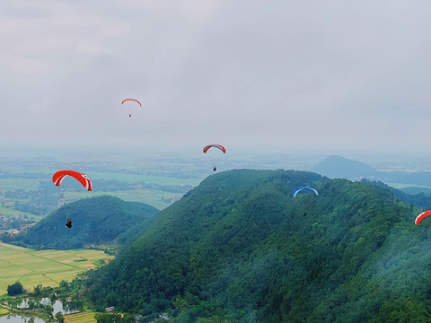 Bãi biển Hải Tiến, cơn khát dự án nghỉ dưỡng xứng tầm - Ảnh 3. Bãi biển Hải Tiến, cơn khát dự án nghỉ dưỡng xứng tầm - Ảnh 3.