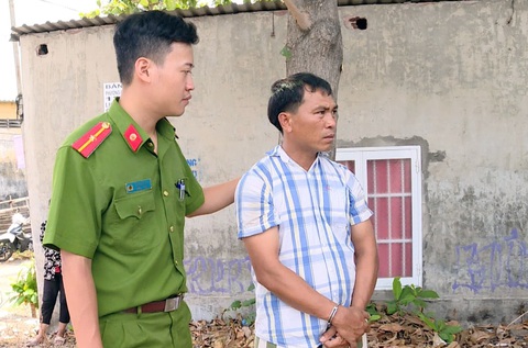Tài xế khai buồn ngủ, tông chết đại úy công an đang đi tuần tra - Ảnh 2. Tài xế khai buồn ngủ, tông chết đại úy công an đang đi tuần tra - Ảnh 2.