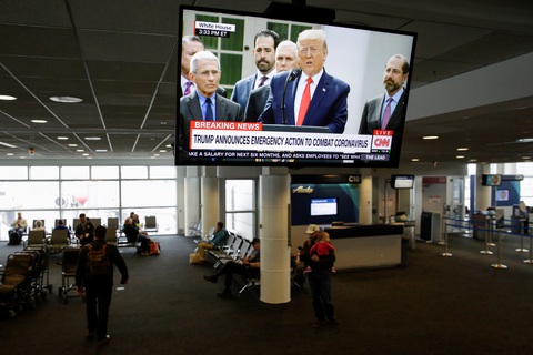 Ông Trump tuyên bố tình trạng khẩn cấp quốc gia với dịch COVID-19 - Ảnh 1. Ông Trump tuyên bố tình trạng khẩn cấp quốc gia với dịch COVID-19 - Ảnh 1.