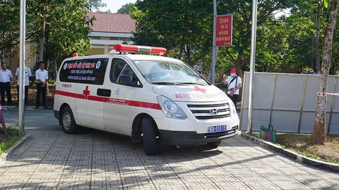 Bệnh nhân 62 xin chuyển về Hà Nội điều trị - Ảnh 1. Bệnh nhân 62 xin chuyển về Hà Nội điều trị - Ảnh 1.