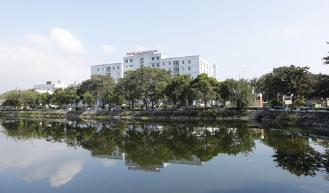 Quảng Ninh: Bệnh viện Lao phổi dừng nhận bệnh nhân mới để ngăn dịch COVID-19 - Ảnh 1. Quảng Ninh: Bệnh viện Lao phổi dừng nhận bệnh nhân mới để ngăn dịch COVID-19 - Ảnh 1.