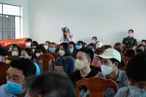 Nhiều cảm xúc trong ngày rời khu cách ly - Ảnh 2. Nhiều cảm xúc trong ngày rời khu cách ly - Ảnh 2.