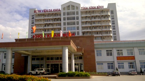 Bệnh nhân COVID-19 ở Ninh Bình đã hồi phục, 4 ca khác âm tính lần 1 - Ảnh 1. Bệnh nhân COVID-19 ở Ninh Bình đã hồi phục, 4 ca khác âm tính lần 1 - Ảnh 1.