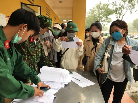 166 người dân hoàn thành cách ly tập trung ở Thanh Hóa - Ảnh 1. 166 người dân hoàn thành cách ly tập trung ở Thanh Hóa - Ảnh 1.