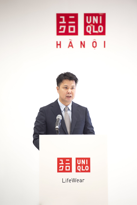 Tổng giám đốc UNIQLO Việt Nam: Sẽ đẩy nhanh việc mở thêm các cửa hàng tại Việt Nam - Ảnh 1. Tổng giám đốc UNIQLO Việt Nam: Sẽ đẩy nhanh việc mở thêm các cửa hàng tại Việt Nam - Ảnh 1.