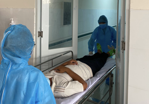 Việt Nam thêm 4 ca COVID-19, tổng cộng 98 ca - Ảnh 1. Việt Nam thêm 4 ca COVID-19, tổng cộng 98 ca - Ảnh 1.