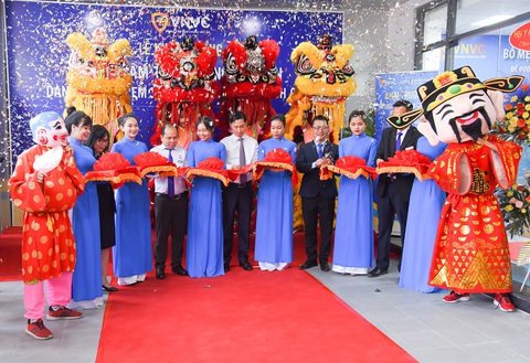 Khai trương trung tâm tiêm chủng VNVC Rạch Giá - Ảnh 1. Khai trương trung tâm tiêm chủng VNVC Rạch Giá - Ảnh 1.