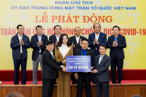 Mai Phương Thúy đại diện doanh nghiệp trao 20 tỉ đồng cho chính phủ chống dịch COVID - Ảnh 2. Mai Phương Thúy đại diện doanh nghiệp trao 20 tỉ đồng cho chính phủ chống dịch COVID - Ảnh 2.