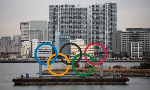 Nhiều thành viên Ủy ban Olympic Tokyo đồng ý hoãn giải đấu - Ảnh 1. Nhiều thành viên Ủy ban Olympic Tokyo đồng ý hoãn giải đấu - Ảnh 1.
