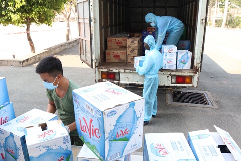 Saigon Co.op đảm bảo lương thực, thực phẩm cho bệnh viện dã chiến - Ảnh 1. Saigon Co.op đảm bảo lương thực, thực phẩm cho bệnh viện dã chiến - Ảnh 1.
