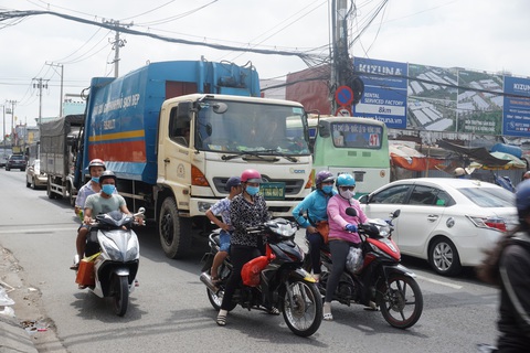 Từ 28-3: cấm xe trên 5 tấn chạy vào quốc lộ 50 trong giờ cao điểm - Ảnh 1. Từ 28-3: cấm xe trên 5 tấn chạy vào quốc lộ 50 trong giờ cao điểm - Ảnh 1.