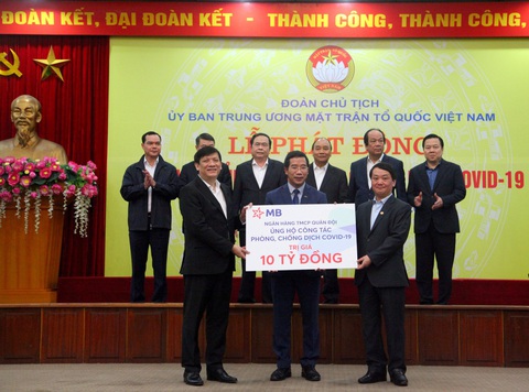 MB ủng hộ 10 tỷ đồng góp sức đẩy lùi đại dịch Covid-19 - Ảnh 1. MB ủng hộ 10 tỷ đồng góp sức đẩy lùi đại dịch Covid-19 - Ảnh 1.