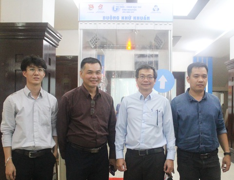 Buồng khử khuẩn toàn thân di động phòng chống COVID-19 tại TP.HCM - Ảnh 2. Buồng khử khuẩn toàn thân di động phòng chống COVID-19 tại TP.HCM - Ảnh 2.