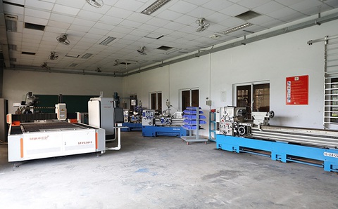 Tiếp cận lò đào tạo điện - điện tử tại Đai học Duy Tân - Ảnh 6. Tiếp cận lò đào tạo điện - điện tử tại Đai học Duy Tân - Ảnh 6.