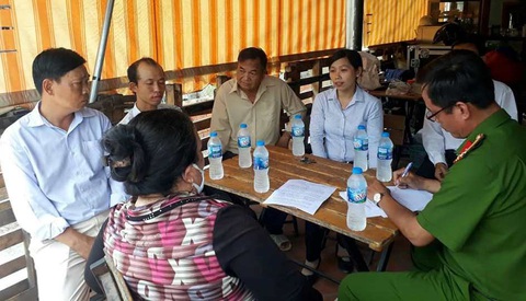 Long An dừng sát hạch lái xe, nhiều gia đình hoãn đám cưới phòng COVID-19 - Ảnh 1. Long An dừng sát hạch lái xe, nhiều gia đình hoãn đám cưới phòng COVID-19 - Ảnh 1.