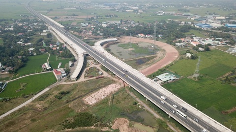Nguy cơ không còn vốn đầu tư cao tốc Bến Lức - Long Thành - Ảnh 1. Nguy cơ không còn vốn đầu tư cao tốc Bến Lức - Long Thành - Ảnh 1.