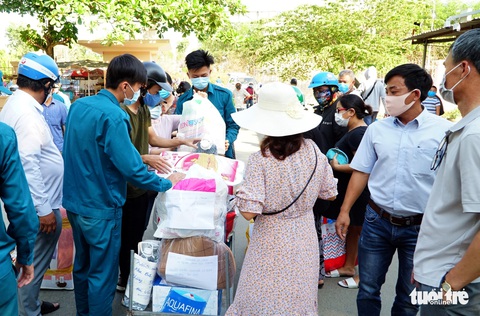 Trung tâm Giáo dục quốc phòng ĐHQG TP.HCM đón gần 1.000 người cách ly - Ảnh 5. Trung tâm Giáo dục quốc phòng ĐHQG TP.HCM đón gần 1.000 người cách ly - Ảnh 5.