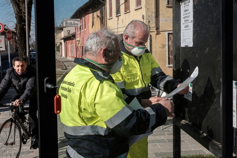 Toàn bộ chính quyền vùng Lombardy, Ý phải xét nghiệm COVID-19 - Ảnh 1. Toàn bộ chính quyền vùng Lombardy, Ý phải xét nghiệm COVID-19 - Ảnh 1.