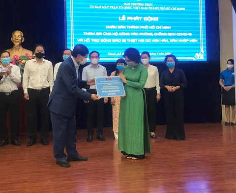Ông Johnathan Hạnh Nguyễn: ‘Đưa con về nước là trao trọn niềm tin vào đội ngũ y bác sĩ Việt Nam’ - Ảnh 1. Ông Johnathan Hạnh Nguyễn: ‘Đưa con về nước là trao trọn niềm tin vào đội ngũ y bác sĩ Việt Nam’ - Ảnh 1.