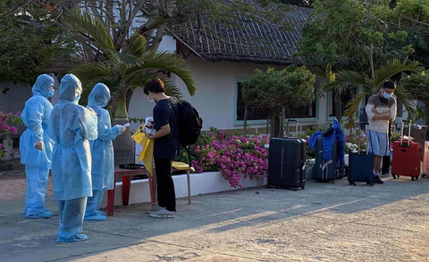 Khách sạn, khu nghỉ dưỡng bắt đầu đón khách cách ly dịch - Ảnh 1. Khách sạn, khu nghỉ dưỡng bắt đầu đón khách cách ly dịch - Ảnh 1.