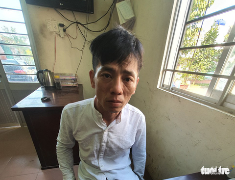 Khởi tố 6 người xông vô quán cà phê chém chết thanh niên 19 tuổi - Ảnh 1. Khởi tố 6 người xông vô quán cà phê chém chết thanh niên 19 tuổi - Ảnh 1.