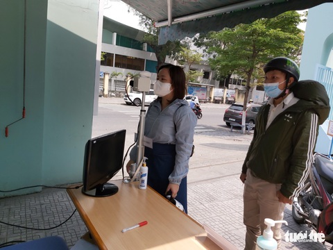 Nguyên thứ trưởng Bùi Văn Ga sáng chế hệ thống đo thân nhiệt từ xa, chuyển giao miễn phí - Ảnh 3. Nguyên thứ trưởng Bùi Văn Ga sáng chế hệ thống đo thân nhiệt từ xa, chuyển giao miễn phí - Ảnh 3.