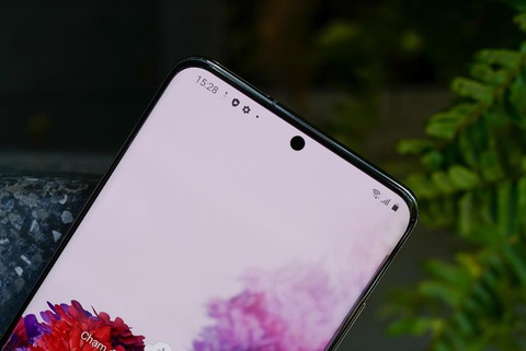 Galaxy S20 trọn vẹn thiết kế của thập kỷ - Ảnh 2. Galaxy S20 trọn vẹn thiết kế của thập kỷ - Ảnh 2.