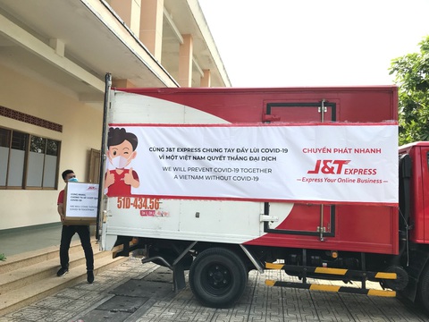 J&T Express chung tay đẩy lùi dịch bệnh COVID-19 - Ảnh 1. J&T Express chung tay đẩy lùi dịch bệnh COVID-19 - Ảnh 1.