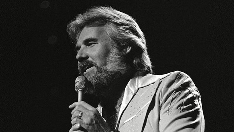 Huyền thoại nhạc đồng quê Kenny Rogers qua đời - Ảnh 1. Huyền thoại nhạc đồng quê Kenny Rogers qua đời - Ảnh 1.