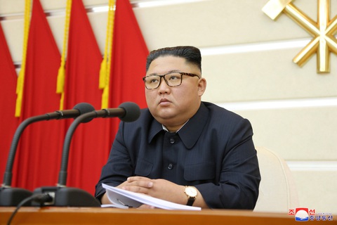 Ông Trump gửi thư cho Kim Jong Un, đề nghị hợp tác chống COVID-19 - Ảnh 1. Ông Trump gửi thư cho Kim Jong Un, đề nghị hợp tác chống COVID-19 - Ảnh 1.