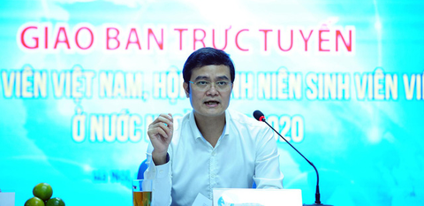 Tuyên truyền đến lưu học sinh thông điệp đứng yên khi Tổ quốc cần - Ảnh 1. Tuyên truyền đến lưu học sinh thông điệp đứng yên khi Tổ quốc cần - Ảnh 1.
