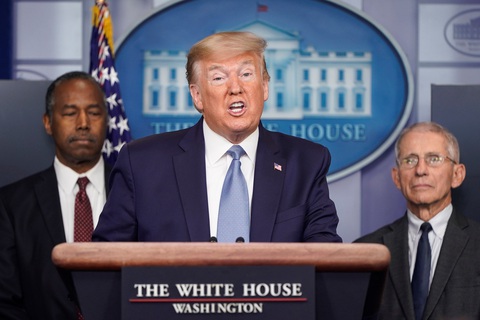Ông Trump: Trung Quốc giữ kín như bưng về đại dịch - Ảnh 1. Ông Trump: Trung Quốc giữ kín như bưng về đại dịch - Ảnh 1.
