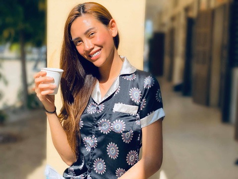Võ Hoàng Yến: Ai nói cách ly là khổ, phải tự tạo niềm vui chứ - Ảnh 2. Võ Hoàng Yến: Ai nói cách ly là khổ, phải tự tạo niềm vui chứ - Ảnh 2.