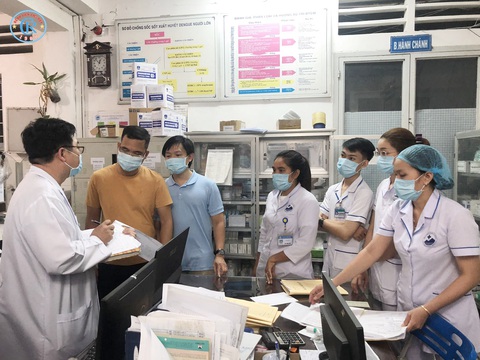Đội phản ứng nhanh số 2 Chợ Rẫy chi viện Tây Ninh chống COVID-19 - Ảnh 2. Đội phản ứng nhanh số 2 Chợ Rẫy chi viện Tây Ninh chống COVID-19 - Ảnh 2.